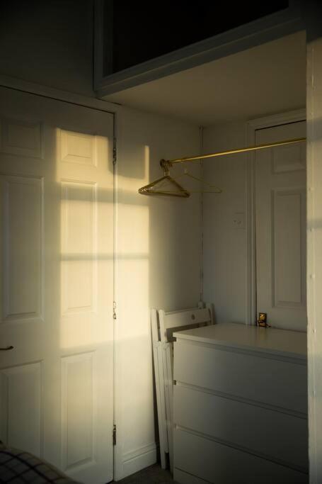 Appartamento Georgian Gem Free Parking &Views Bath Esterno foto