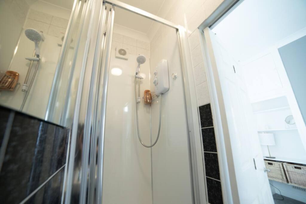 Appartamento Georgian Gem Free Parking &Views Bath Esterno foto