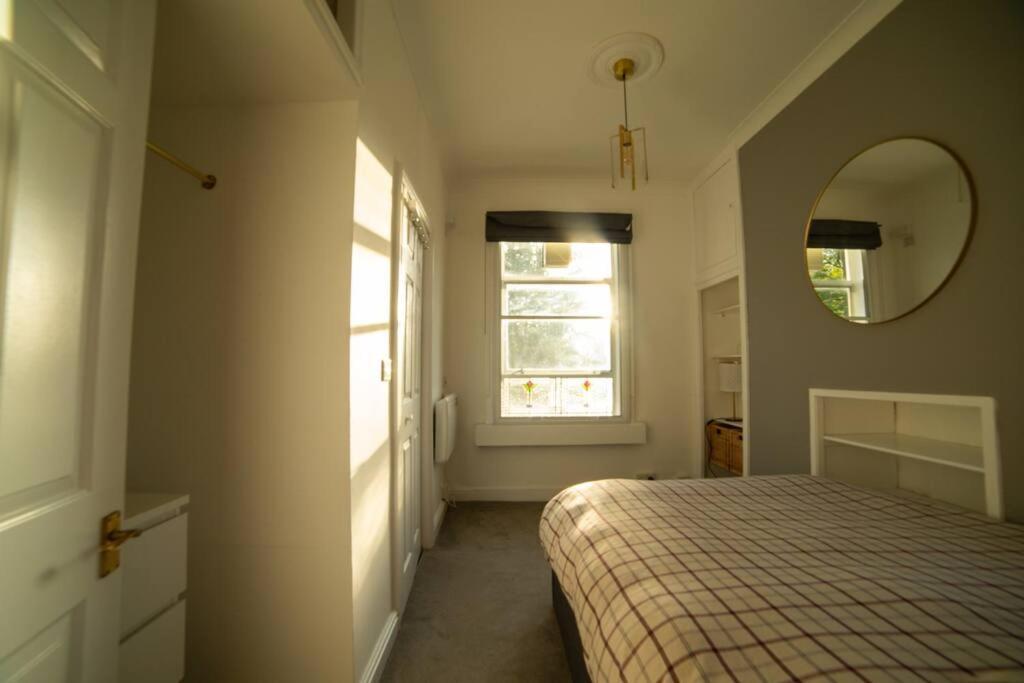 Appartamento Georgian Gem Free Parking &Views Bath Esterno foto